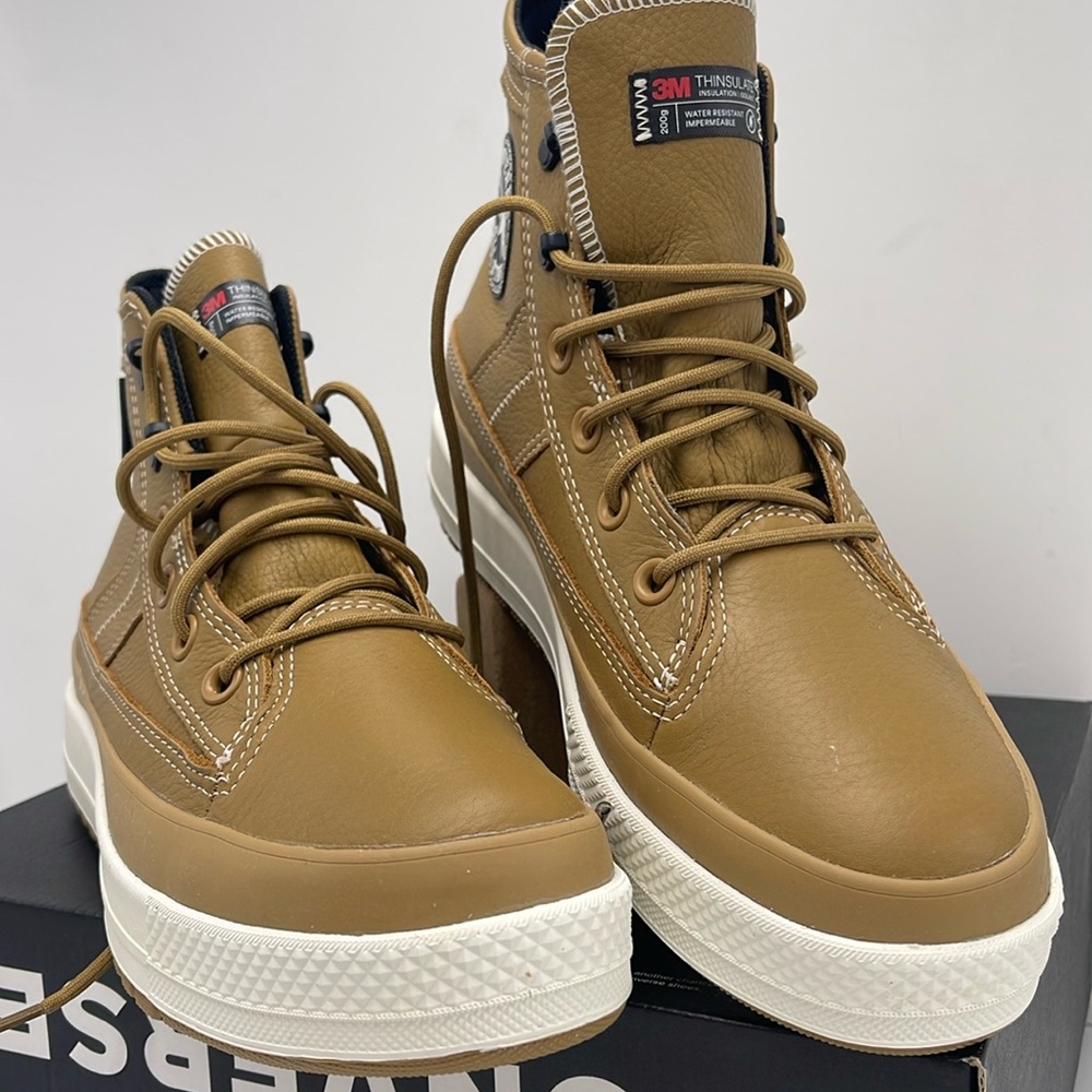 Converse WMNS High-Top Design A08556C
CTAS EQUIP WP HI
TOADSTOOL TAN/TOADSTOOL - Picture 6 of 16